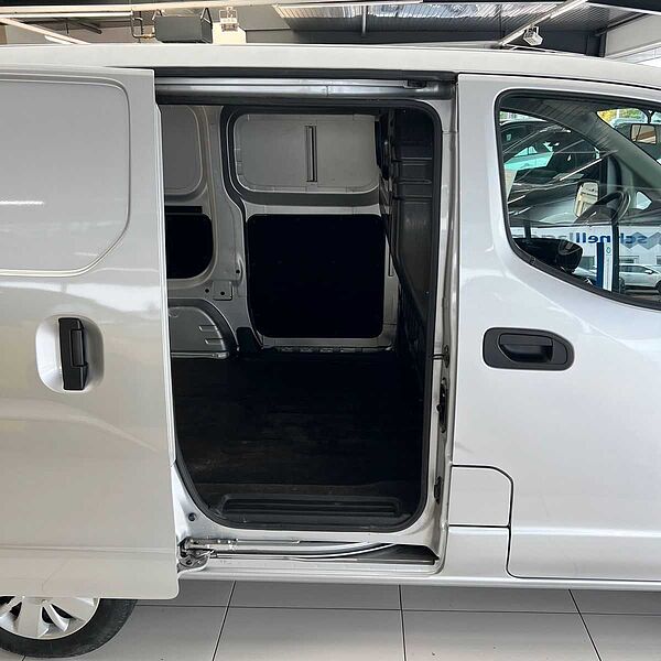 Nissan NV200 /Evalia Kasten Comfort