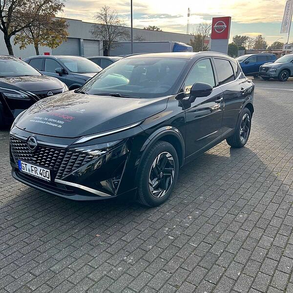 Nissan Qashqai N-Connecta + Winterpaket + 360°-Kamera